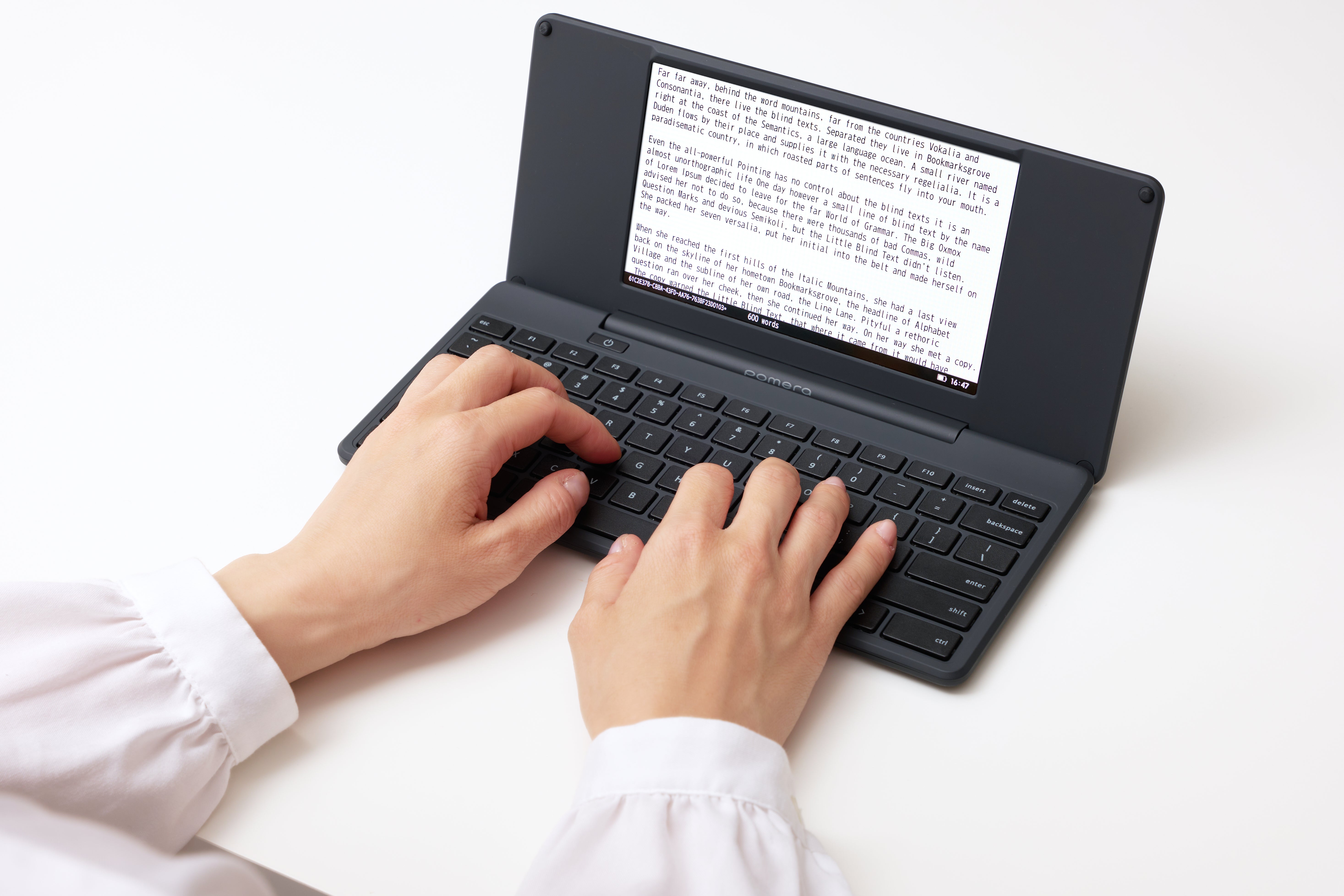 pomera - Full-Suite Typewriter For Focused Writing Includes Screen